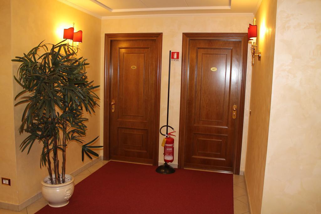 Hotel Vitti โรม ห้อง รูปภาพ