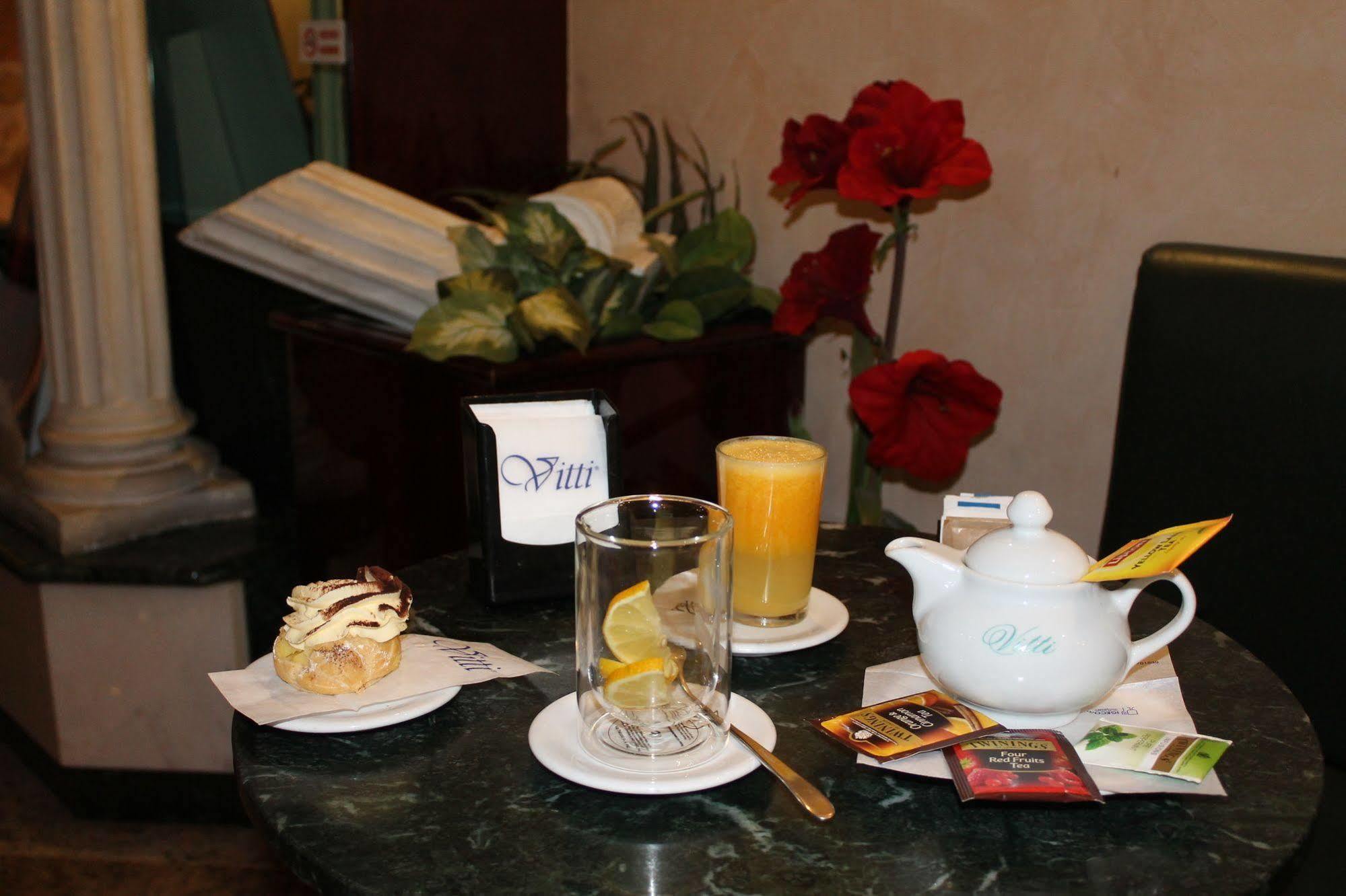 Hotel Vitti โรม ภายนอก รูปภาพ